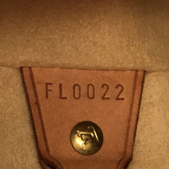 Auth LOUIS VUITTON Cite GM M51181 Monogram FL0022 Shoulder Bag Monogram Canvas - Picture 13 of 13